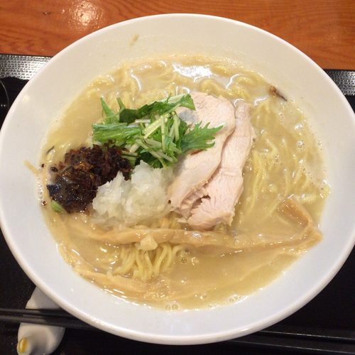 「濃厚鶏そば 塩＋大盛225g（730円）」@鶏そば 七星の写真