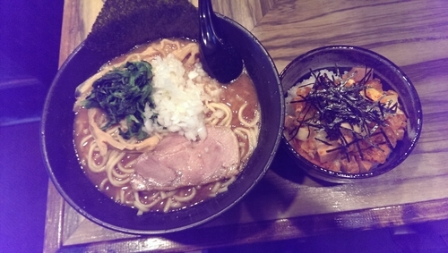 「大和田魚介ラーメン、大盛、ネギチャーシュー丼」@麺屋 大和田の写真