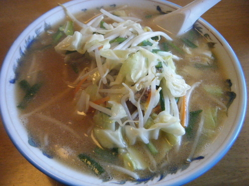 「味噌ラーメン+餃子=500円(麺パス価格)」@アヅマ食堂の写真