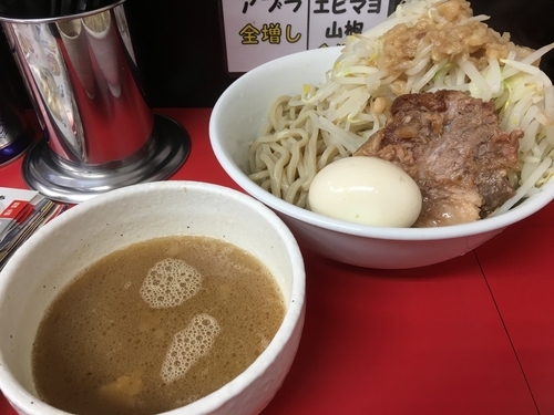 「つけ麺780円 味玉100円 野菜チョイ増し、アブラ」@イマイ帝国の写真