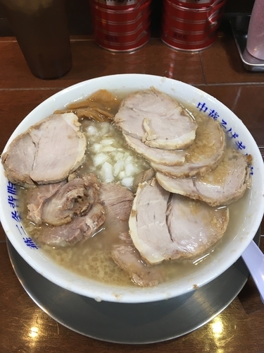「チャーシューそば（アブラ増し）  1080円」@燕三条中華そば ぎと家 武里本店の写真