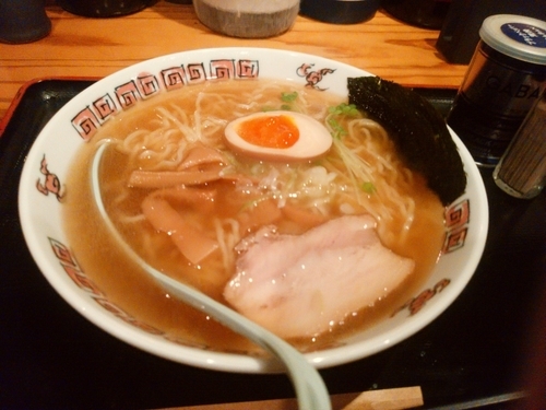 「支那そば(並盛・130g)700円」@居酒屋 遊膳 美花月の写真