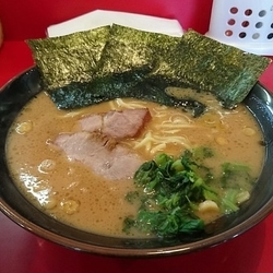 ラーメン490、大盛り100、半チャーシューまぶし100