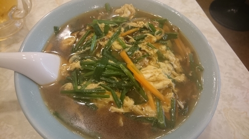 「ニラ玉子ピリ辛そば（680円）」@千成飯店の写真