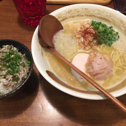 「超濃厚鶏白湯ラーメン」@麺匠ようすけの写真