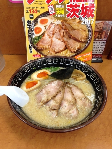 「白みそネギチャーシューめん  味玉」@らーめん ゆうきや 総本店の写真