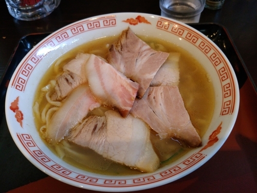 「塩チャーシュー麺」@松屋製麺所の写真