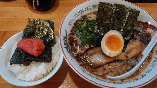 「ラーメンセット（大盛無料）」@九州らーめん 南木商店の写真