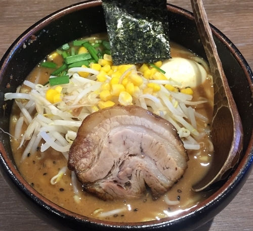 「特製木桶仕込味噌らーめん880円」@木桶仕込味噌らーめん 味噌蔵の写真