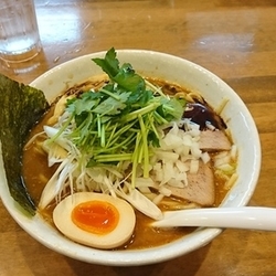 味噌ラーメン＋大盛り＋マー油=１０００円