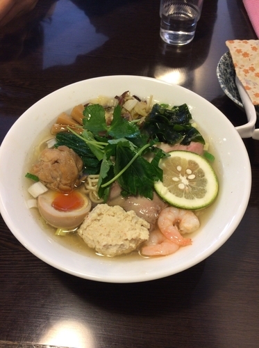 「鰹と貝出汁の潮そば  中盛り」@讃岐ラーメン はまんど横須賀の写真