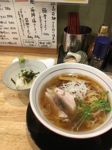 「海鮮醤油ラーメン￥800＋わさびめし￥50」@福島壱麺の写真