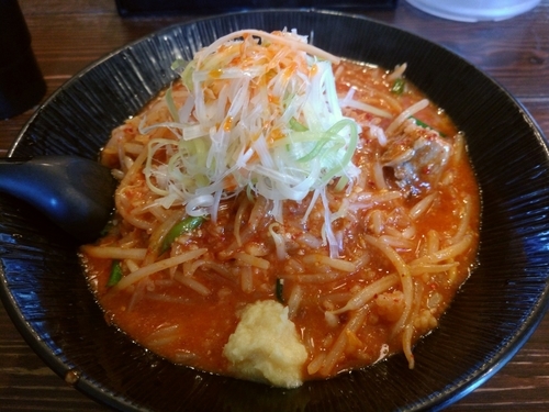 「辛味噌ラーメン大盛り　しょうが」@大塚屋の写真