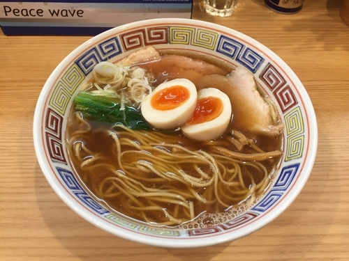 「味玉中華そば」@ほっこり中華そば もつけの写真