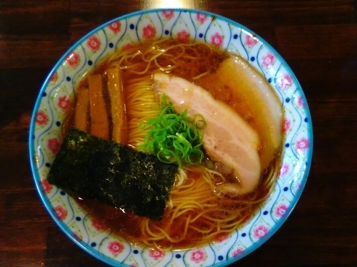 「醬油ラーメン　大盛」@カミカゼの写真