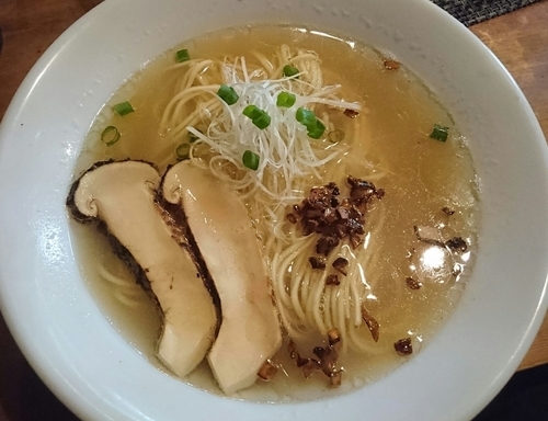 「【期間限定】はまぐり×まつたけラーメン（塩）」@麺酒処 ふくろうの写真