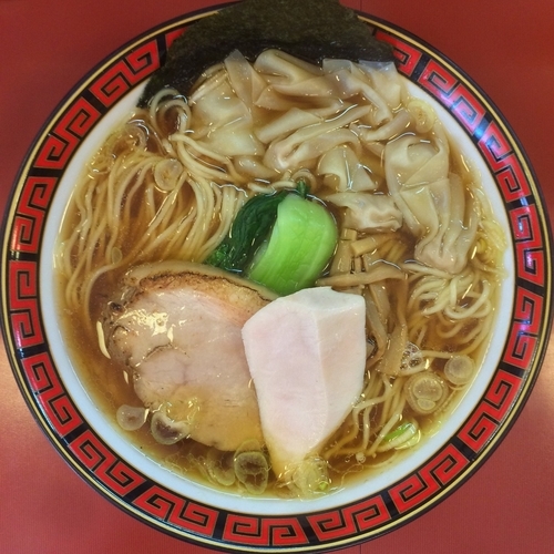 「わんたん中華 ¥800円（大盛＋50円）」@中華そば 華丸の写真