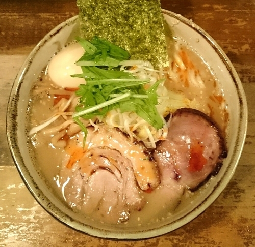 「なな蓮の味噌そば 籾発芽玄米味噌仕立て【金曜限定】 味玉」@日本橋 製麺庵 なな蓮の写真