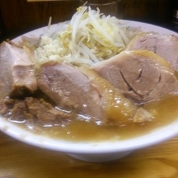 カタメ 大豚 ニンニク多め