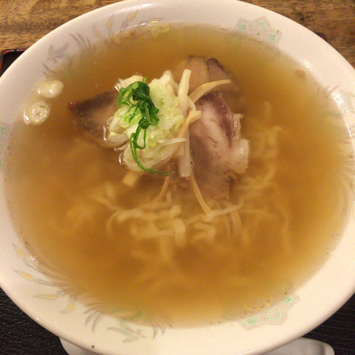 「らあめん　594円」@あじべの写真