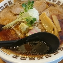 肉そば 醤油 780円