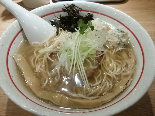 「煮干しらーめん(並盛・140g)800円」@中華蕎麦 あお木の写真