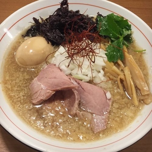 「背脂煮干そば芳醇醤油仕立て880円+半熟味玉100円」@鯛塩そば 灯花 本店の写真