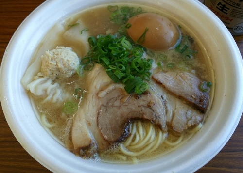 「【中華蕎麦とみ田】山水地鶏そば＋特製全部のせ」@東京ラーメンショー2016の写真