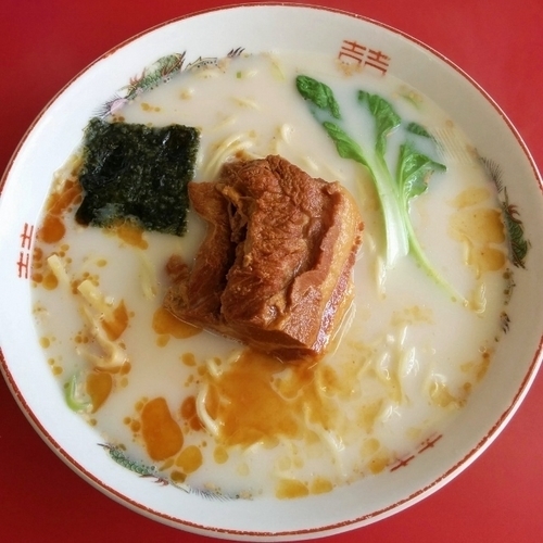 「霧色ラーメン」@霧色ラーメン 海皇 帯広店の写真