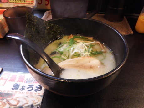 「こだわりしお（麺ハーフ）」@俺のラーメン こうたの写真