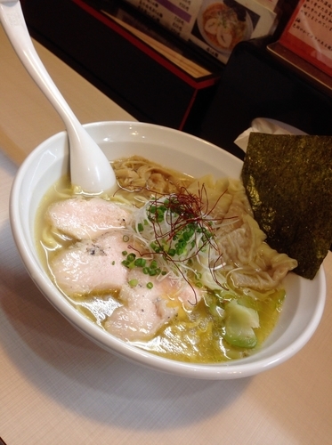 「塩ワンタン麺」@桜台らぁ麺 美志満の写真