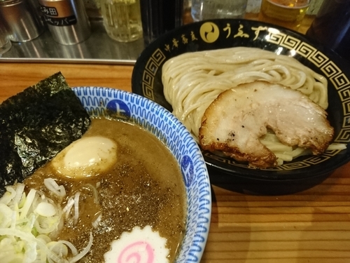 「つけ味玉(小)880円＋ビール」@中華蕎麦うゑずの写真