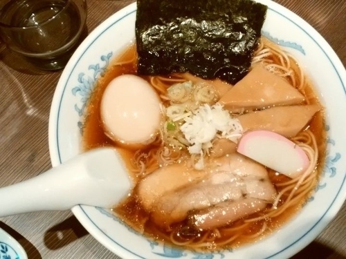 「黒醤麺＋味玉」@拉麺5510の写真