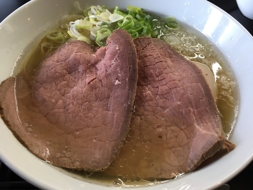 「贅沢焼牛 塩らぁ麺」@牛骨らぁ麺 マタドール 本店の写真