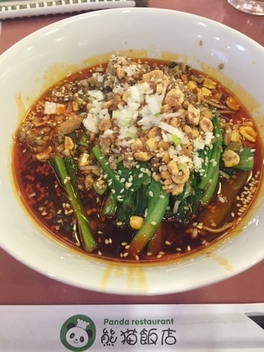 「四川風坦々麺　※通常価格870円」@熊猫飯店の写真