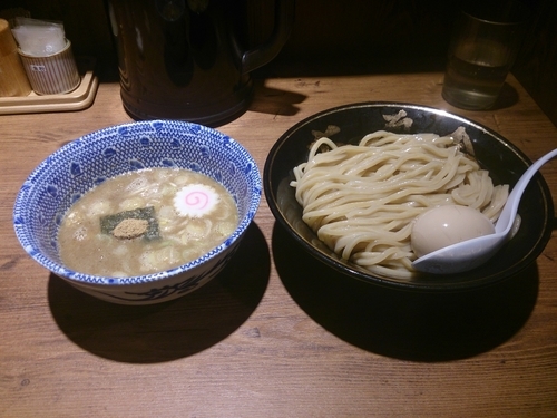 「味玉つけめん」@六厘舎 大崎店の写真