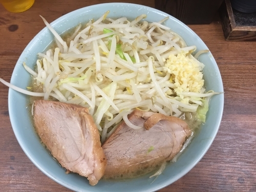 「ラーメン(700円)」@ラーメン二郎 池袋東口店の写真