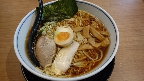 「純鶏らーめん醤油ＪＡＦ割大盛り（５８０円）」@麺処 直久 蒲田店の写真