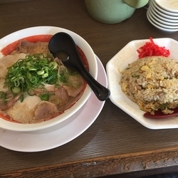 スペシャル(並) チャーハンセット(中)