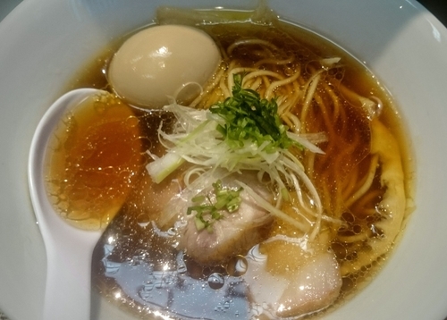 「中華蕎麦＋味玉＋煮干し」@神保町黒須の写真