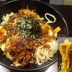 あぶらめん黒大盛950円