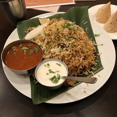 「マトン フライピース入りビリヤニ」@南インド料理 Andhra Dhabaの写真