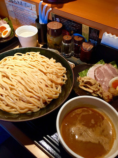 「特製つけ麺  大盛」@つけ麺 道の写真