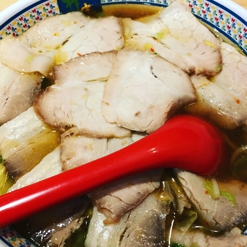 「半チャーシューラーメン（980円）」@どうとんぼり神座 東京ドームシティ店の写真
