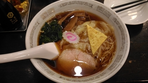 「ワンタンメン　（870円）」@中華そば 萬福の写真