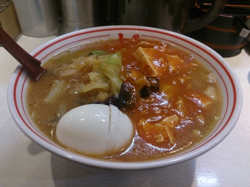 「蒙古タンメン＋ゆで玉子」@蒙古タンメン中本 品川店の写真