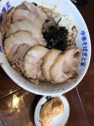 「チャーシュー油そば(大脂)」@燕三条中華そば ぎと家 武里本店の写真