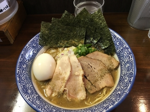 「濃厚特製煮干し中華蕎麦＋生和え玉」@煮干し中華蕎麦 山崎の写真