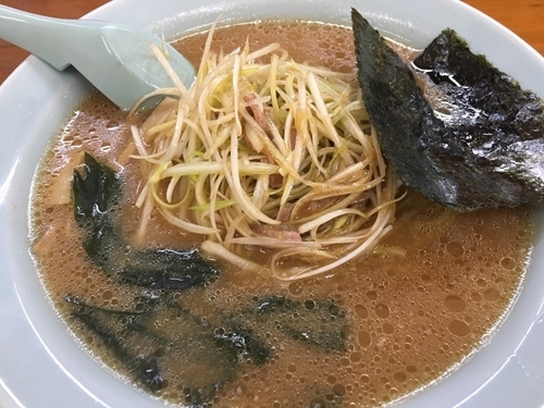 「ねぎ味噌ラーメン700円」@らーめん ねぎやの写真