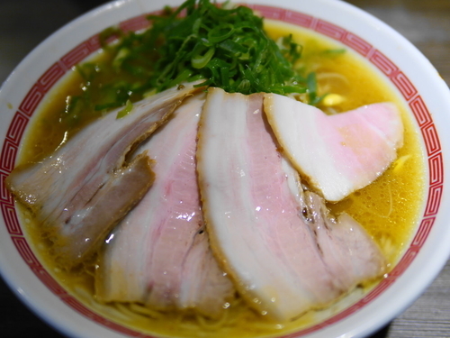 「らぁめん＋サービスチャーシュー1枚」@らあめん 広の写真